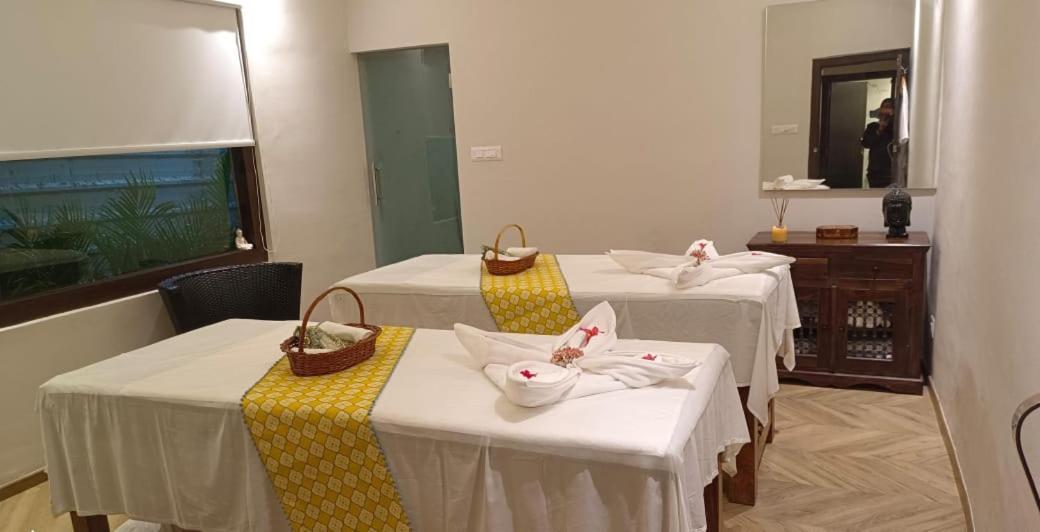 Royal Orchid Resort & Convention Centre, Yelahanka העיר בנגלור מראה חיצוני תמונה