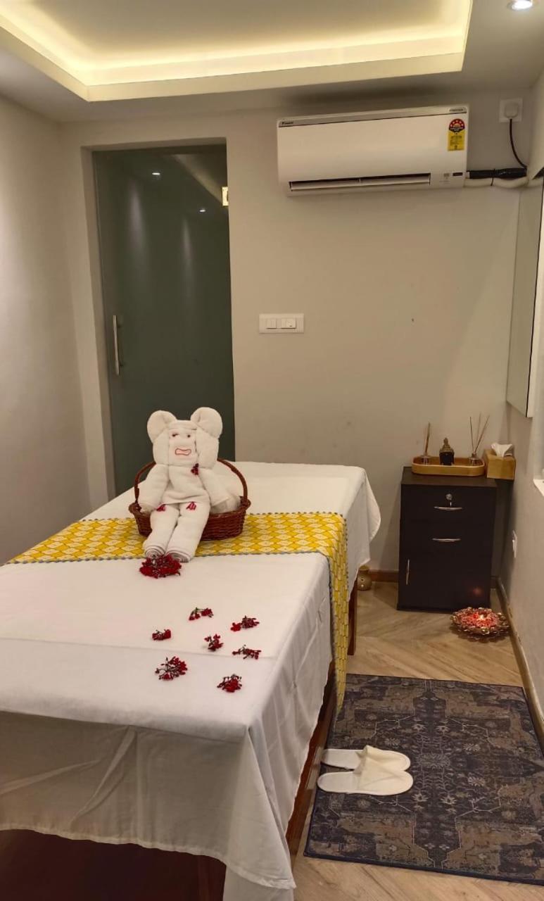 Royal Orchid Resort & Convention Centre, Yelahanka העיר בנגלור מראה חיצוני תמונה