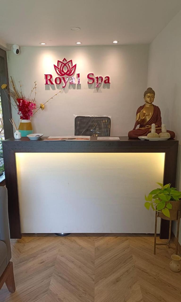 Royal Orchid Resort & Convention Centre, Yelahanka העיר בנגלור מראה חיצוני תמונה